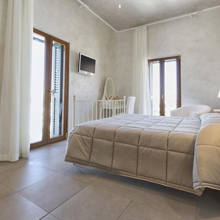 Relais La Pretura Bed & Breakfast Vieste Bagian luar foto